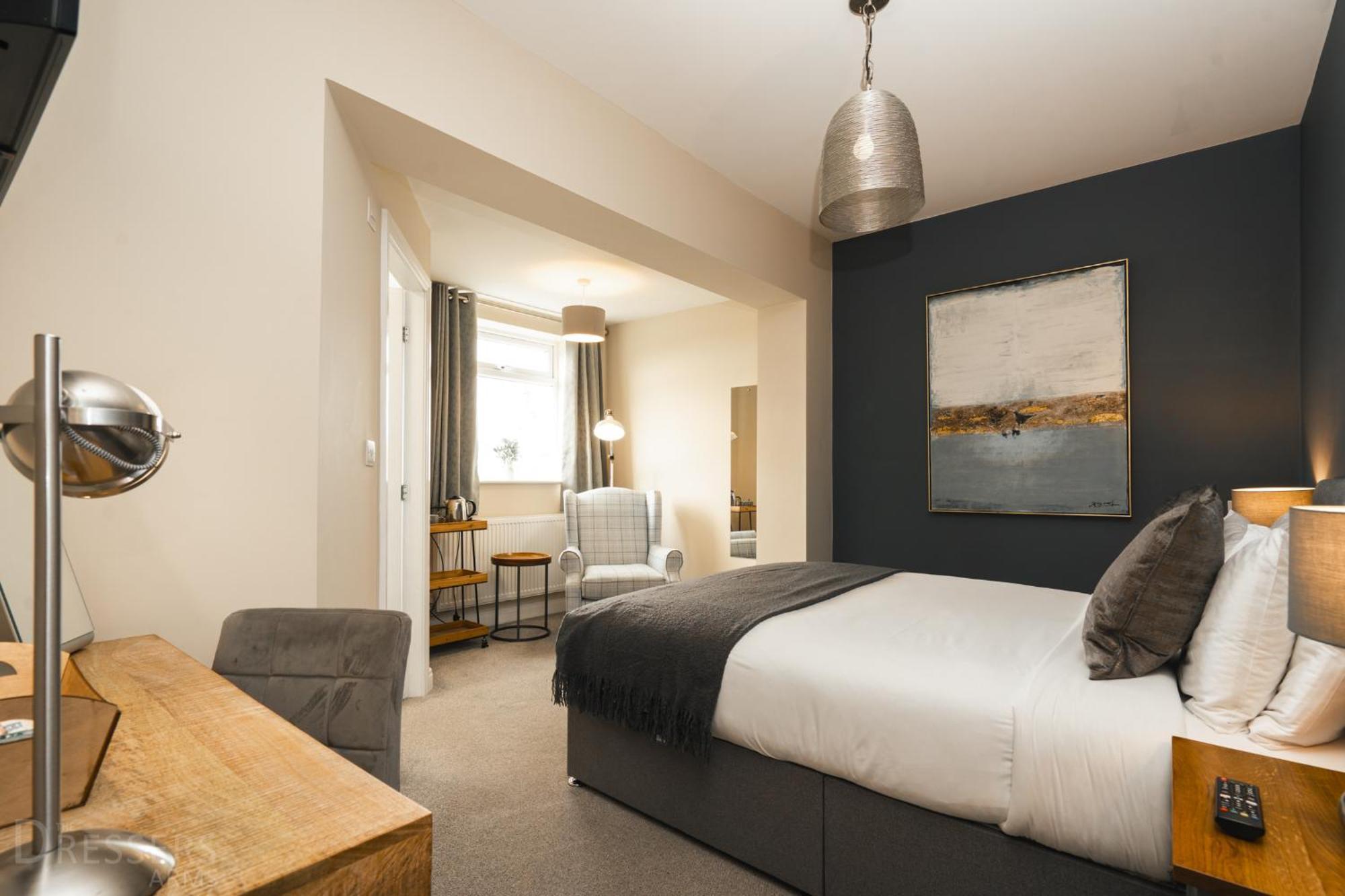 Rooms At The Dressers Arms ชอร์เลย์ ภายนอก รูปภาพ